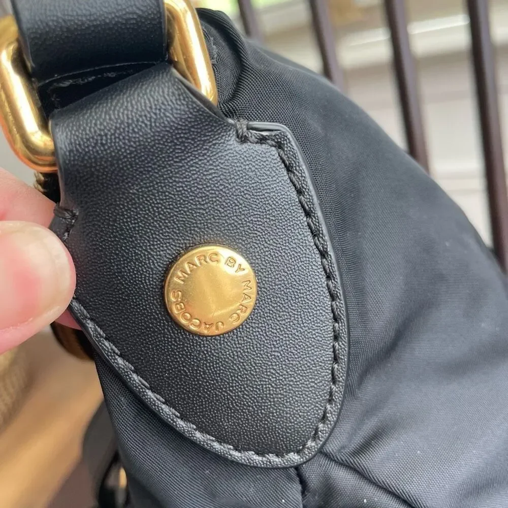 Marc Jacobs Preppy Nylon Messenger Bag Black Gold $200